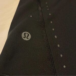Lululemon Black Shirt